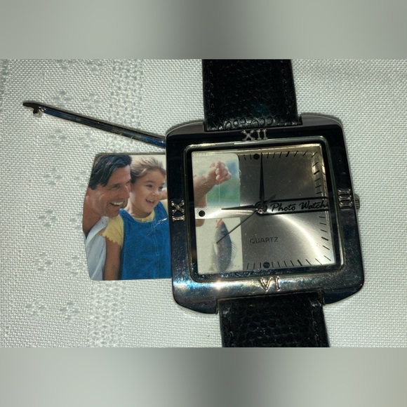 CUSTOMIZABLE PHOTO WATCH, ADD YOUR OWN PHOTO BLACK TEXTURED BAND NWOT NEVER WORN - Picture 5 of 11